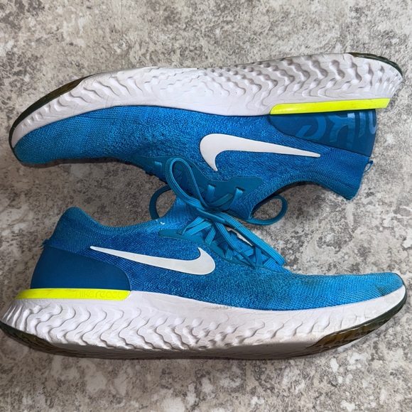 Nike Men’s 10 Epic React Flyknit
Colorway: Blue Glow/White-Photo Blue-Volt Glow - Picture 5 of 11